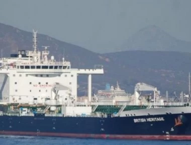 Kρίση στον Περσικό Κόλπο: Ιρανικά πολεμικά πλοία επιχείρησαν να καταλάβουν τάνκερ και εκδιώχθηκαν από βρετανική φρεγάτα